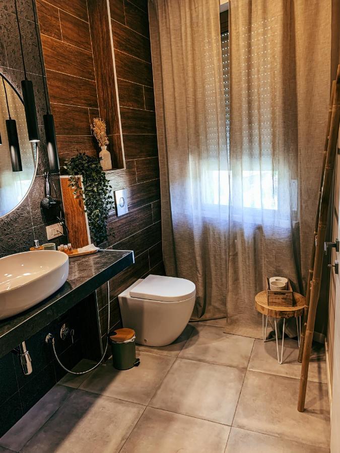 B&B Salus Civico 23 Реджонель-Эмилия Экстерьер фото