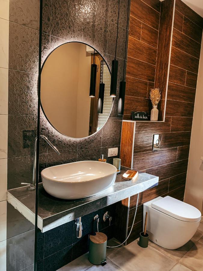 B&B Salus Civico 23 Реджонель-Эмилия Экстерьер фото