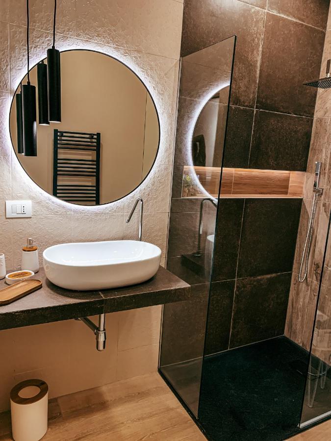 B&B Salus Civico 23 Реджонель-Эмилия Экстерьер фото