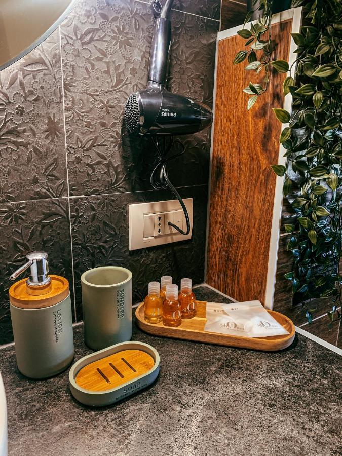 B&B Salus Civico 23 Реджонель-Эмилия Экстерьер фото