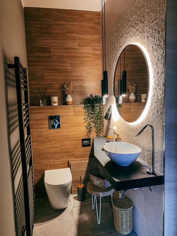 B&B Salus Civico 23 Реджонель-Эмилия Экстерьер фото