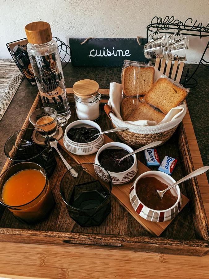 B&B Salus Civico 23 Реджонель-Эмилия Экстерьер фото